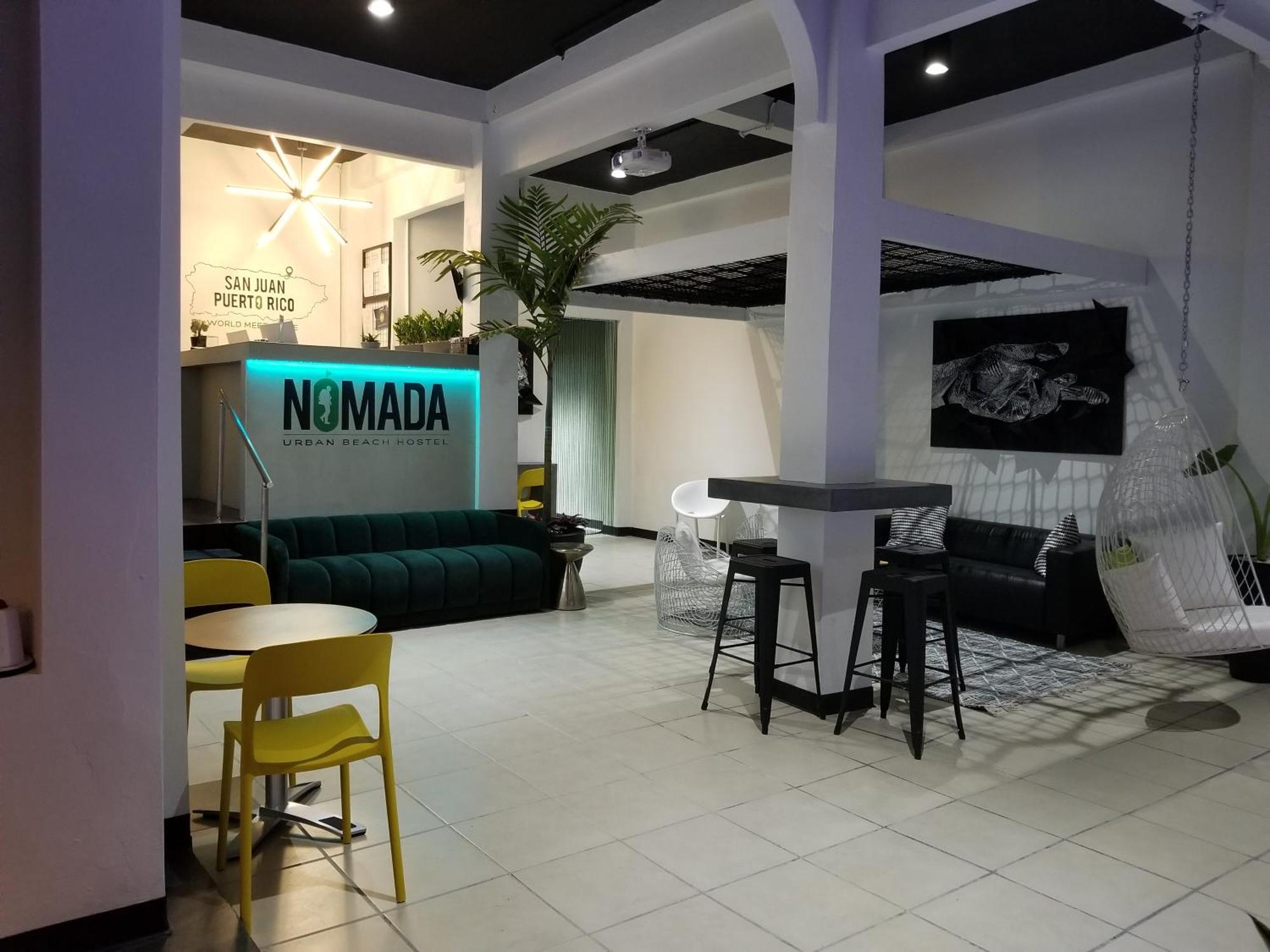 Nomada Urban Beach Hostel- Calle Loiza (Adults Only) 산후안 외부 사진