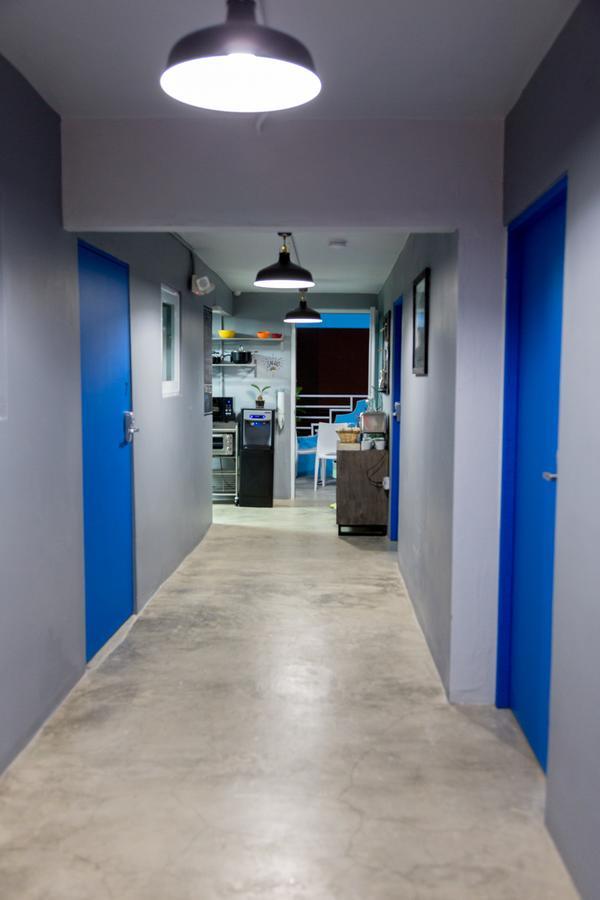 Nomada Urban Beach Hostel- Calle Loiza (Adults Only) 산후안 외부 사진