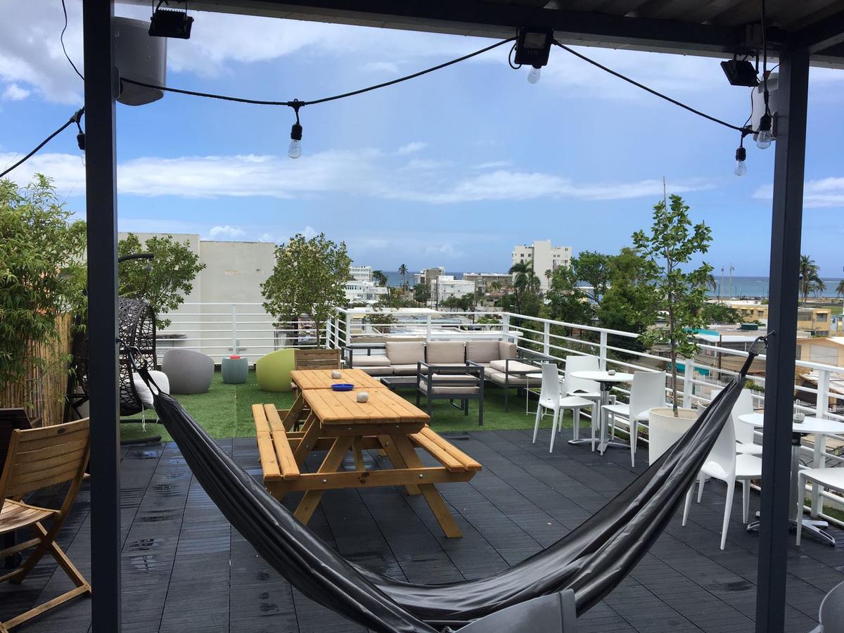 Nomada Urban Beach Hostel- Calle Loiza (Adults Only) 산후안 외부 사진