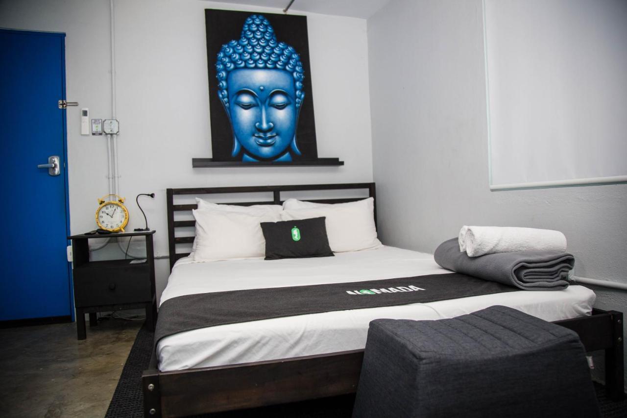 Nomada Urban Beach Hostel- Calle Loiza (Adults Only) 산후안 외부 사진