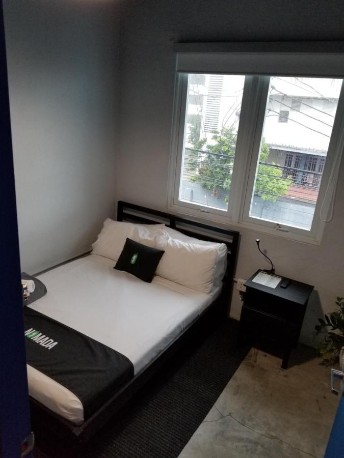 Nomada Urban Beach Hostel- Calle Loiza (Adults Only) 산후안 외부 사진